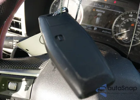 2022 Mitsubishi Outlander Es 2.5 S-Awc z USA, uszkodzony, nr VIN JA4J4TA83NZ044022